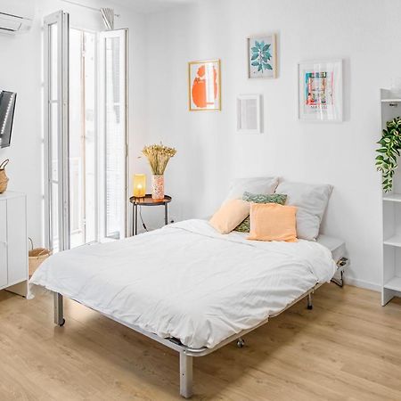 Le Chat Orange Apartment Aubagne Bagian luar foto
