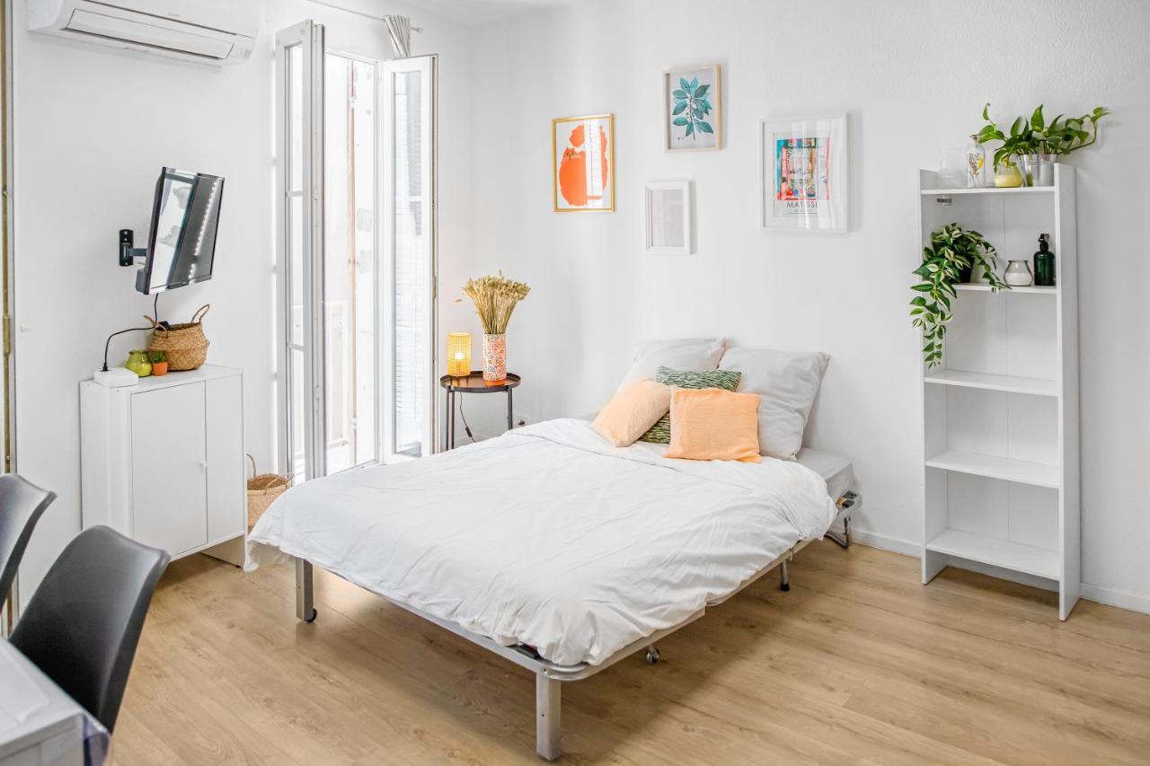 Le Chat Orange Apartment Aubagne Bagian luar foto