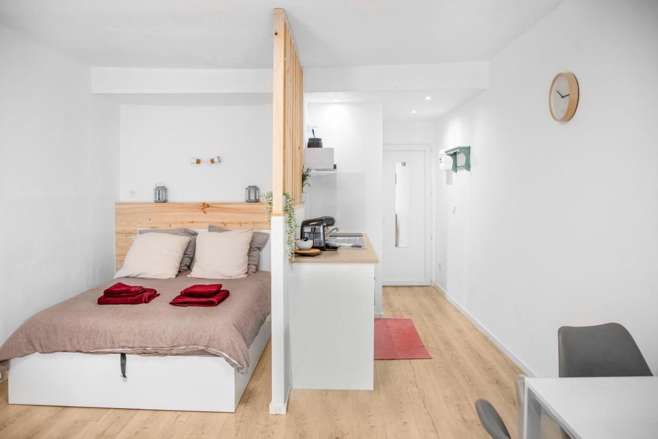 Le Chat Orange Apartment Aubagne Bagian luar foto